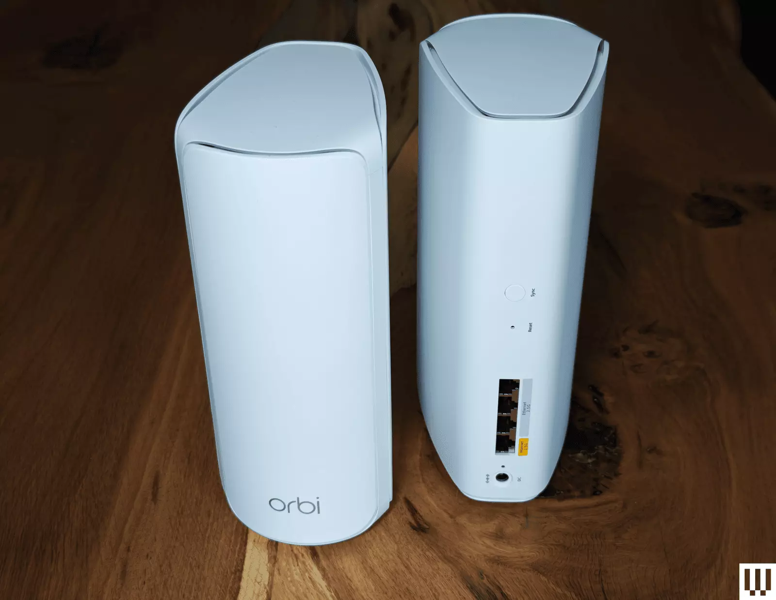 Маршрутизатор Netgear Orbi 770