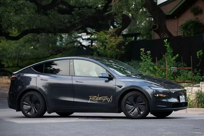 Роботакси Tesla в Остине, штат Техас